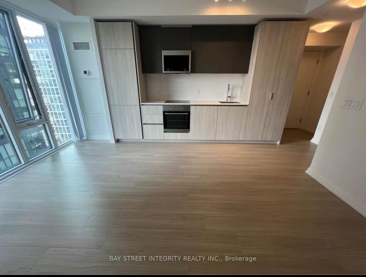 Photo 6 of Unit 4501, 8 Widmer Street, Toronto, Waterfront Communities — HOMEH