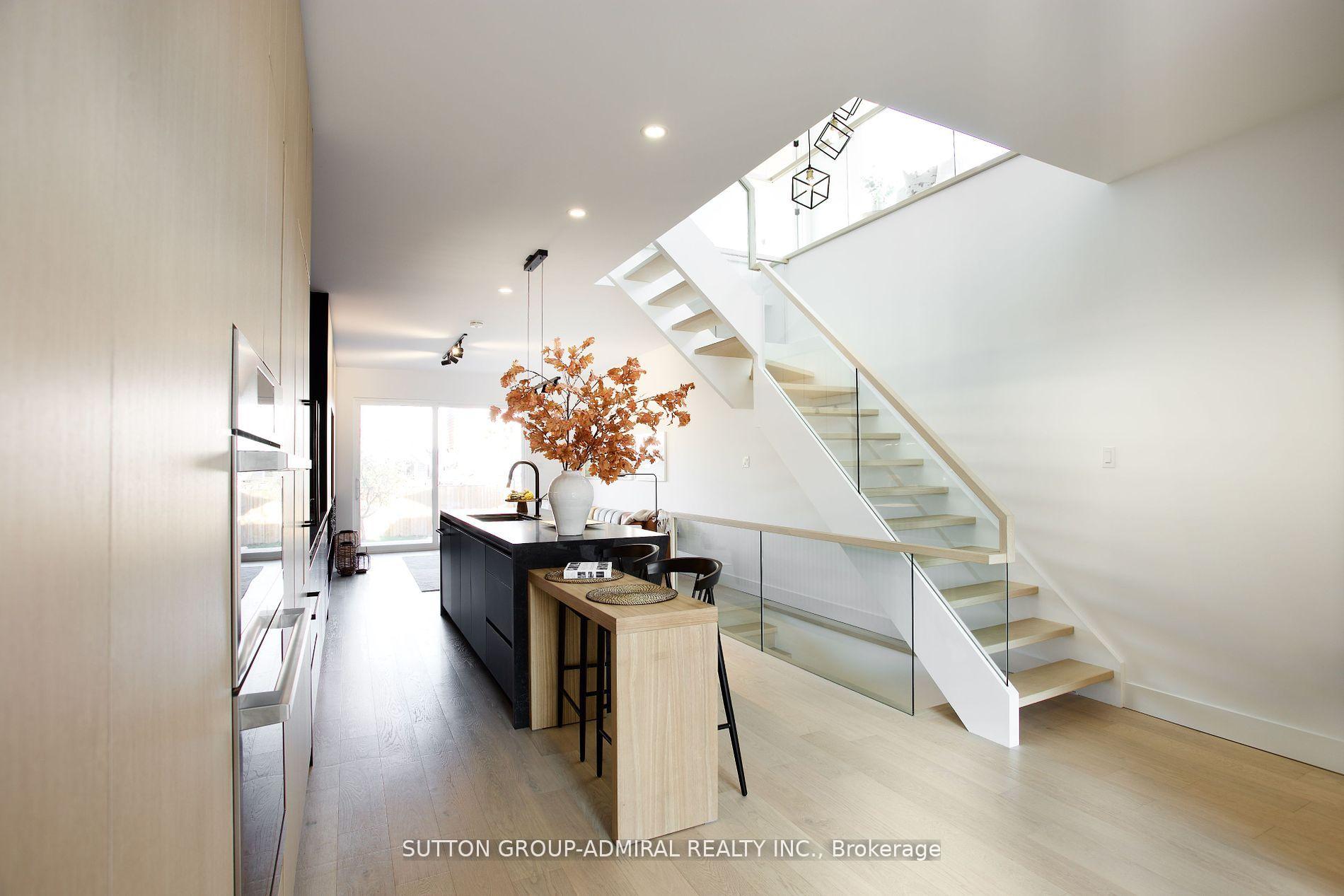 Photo 7 of 217 Robina Avenue, Toronto, Oakwood Village — HOMEH