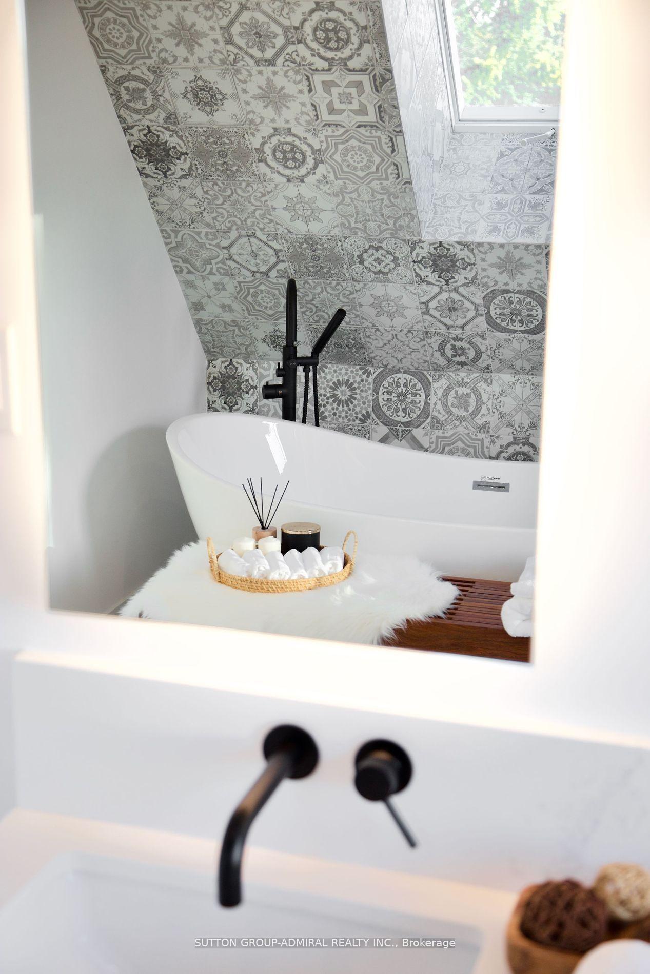 Photo 25 of 217 Robina Avenue, Toronto, Oakwood Village — HOMEH