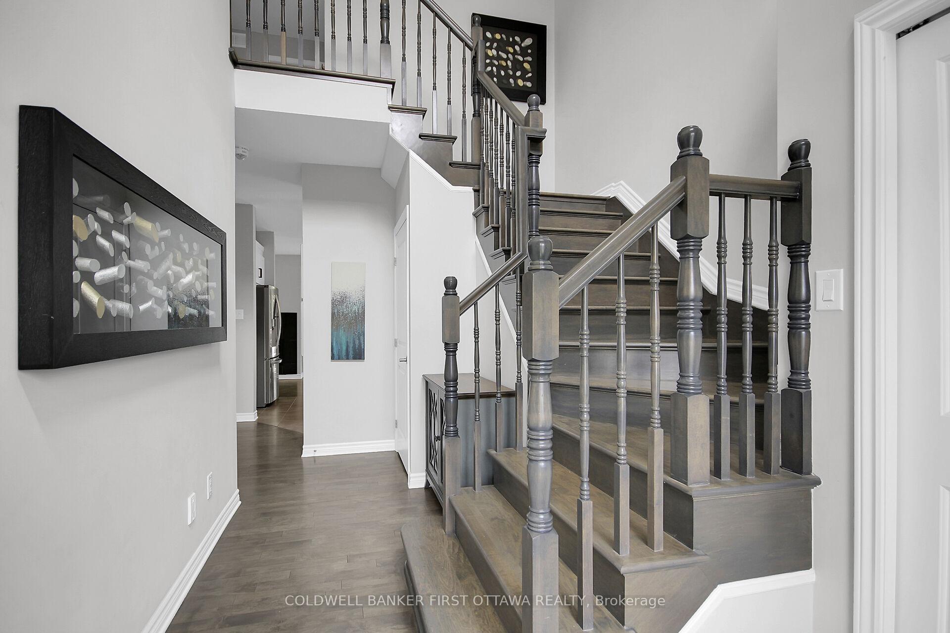 Photo 4 of 171 Loreka Court, Ottawa, Stittsville (North) — HOMEH