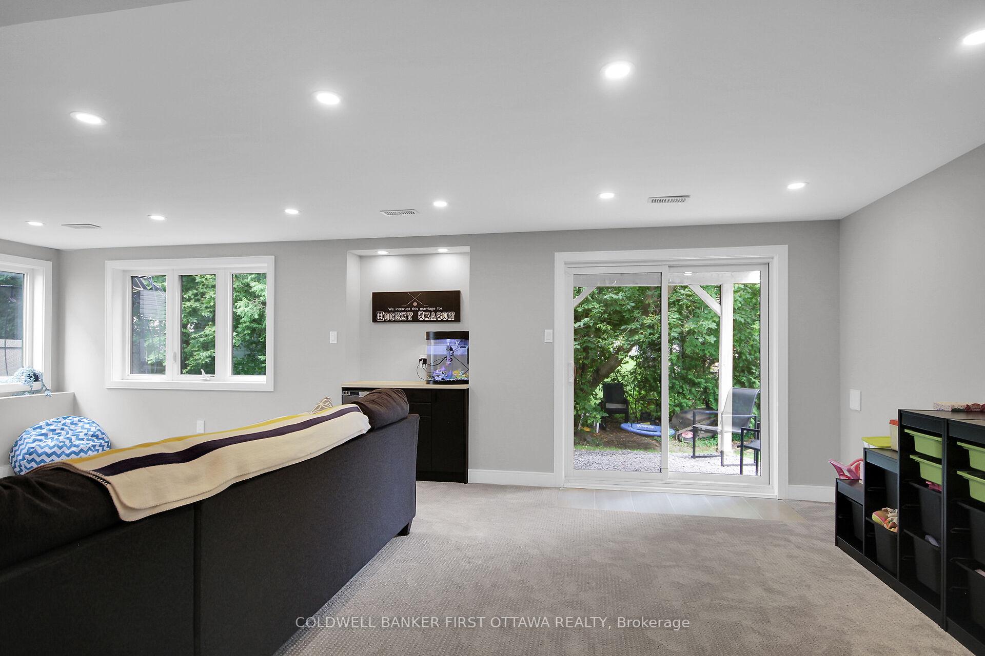 Photo 35 of 171 Loreka Court, Ottawa, Stittsville (North) — HOMEH