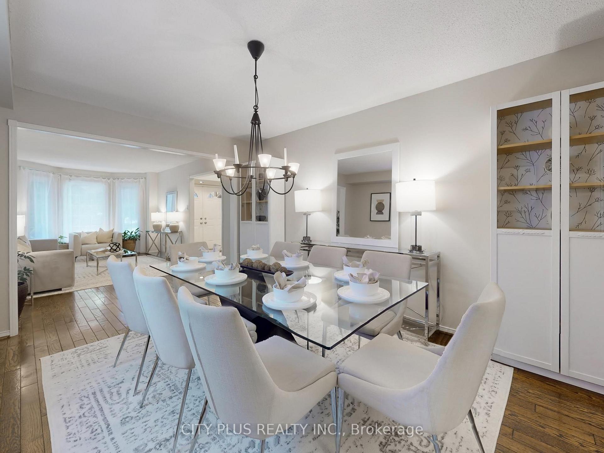 Photo 11 of 3 Millbrook Gate, Markham, Buttonville — HOMEH