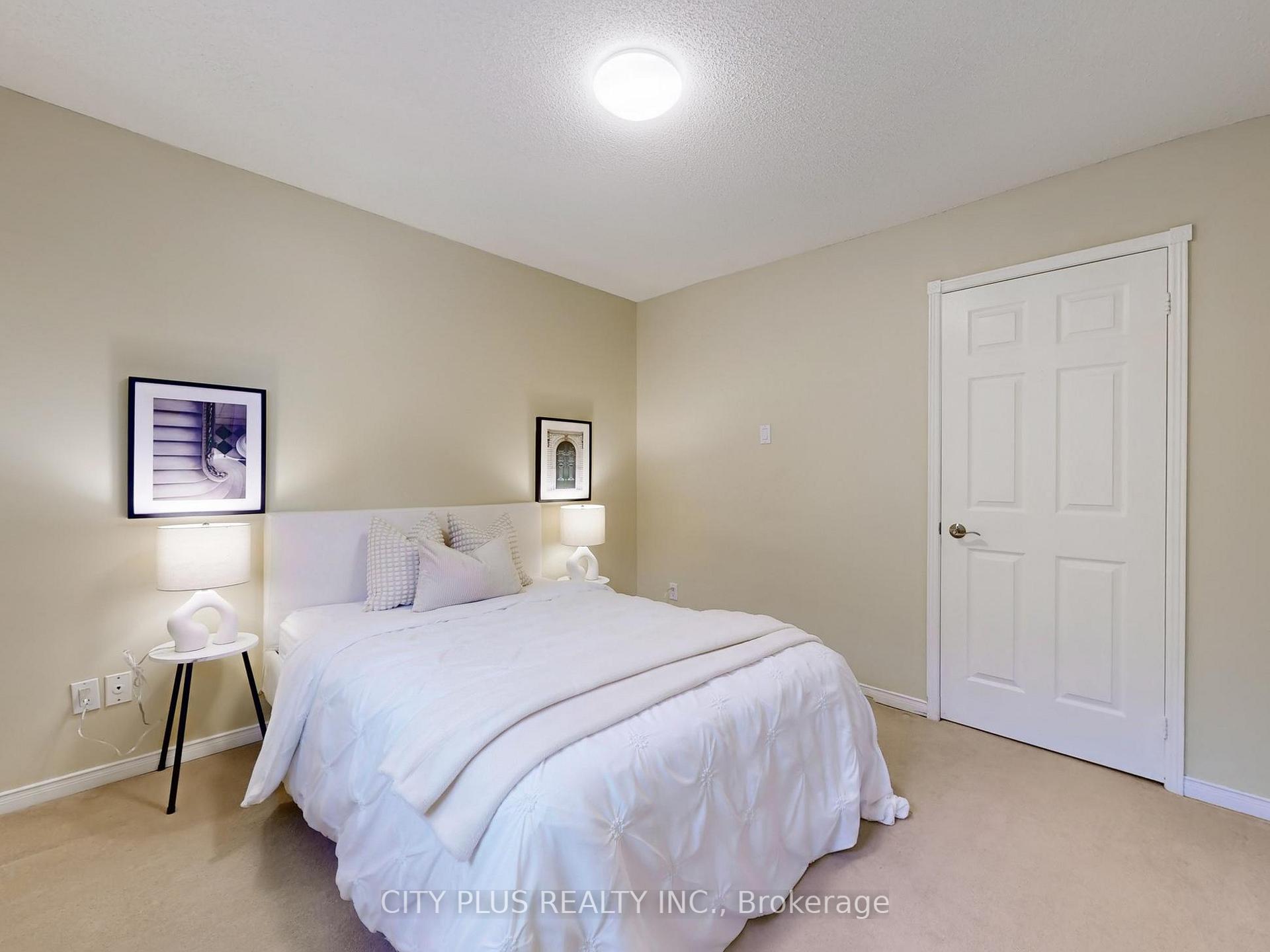 Photo 23 of 3 Millbrook Gate, Markham, Buttonville — HOMEH