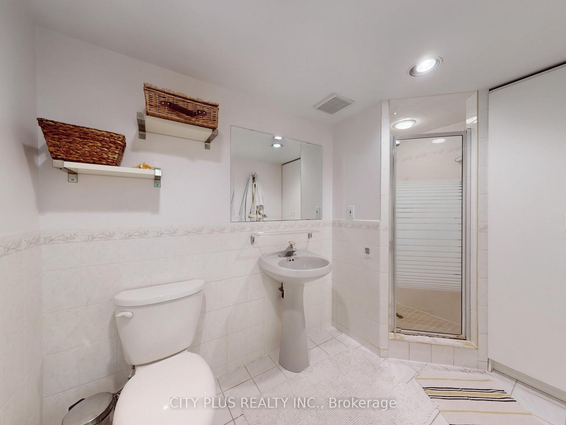 Photo 35 of 3 Millbrook Gate, Markham, Buttonville — HOMEH