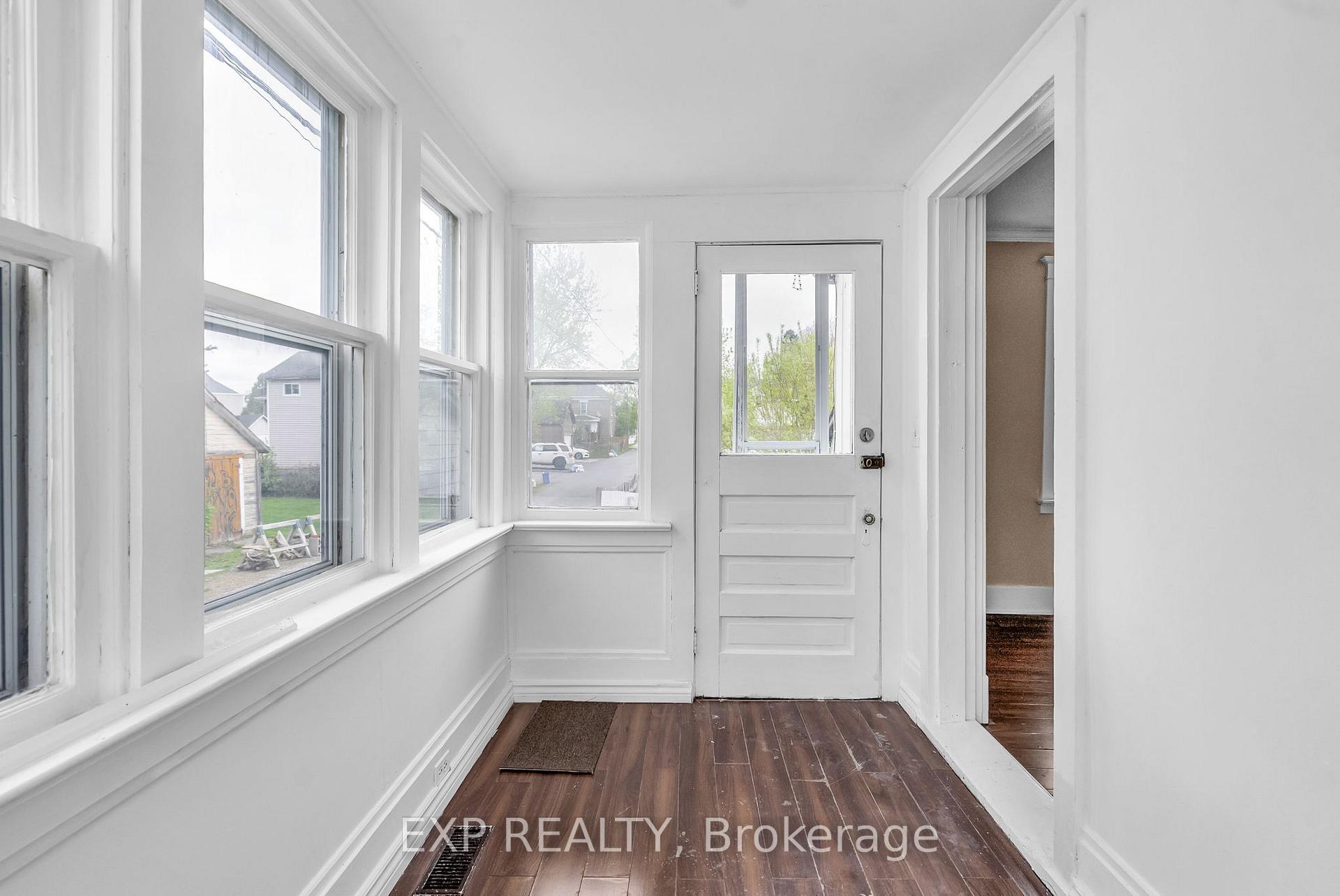 Photo 3 of 408 First Street W, Cornwall — HOMEH