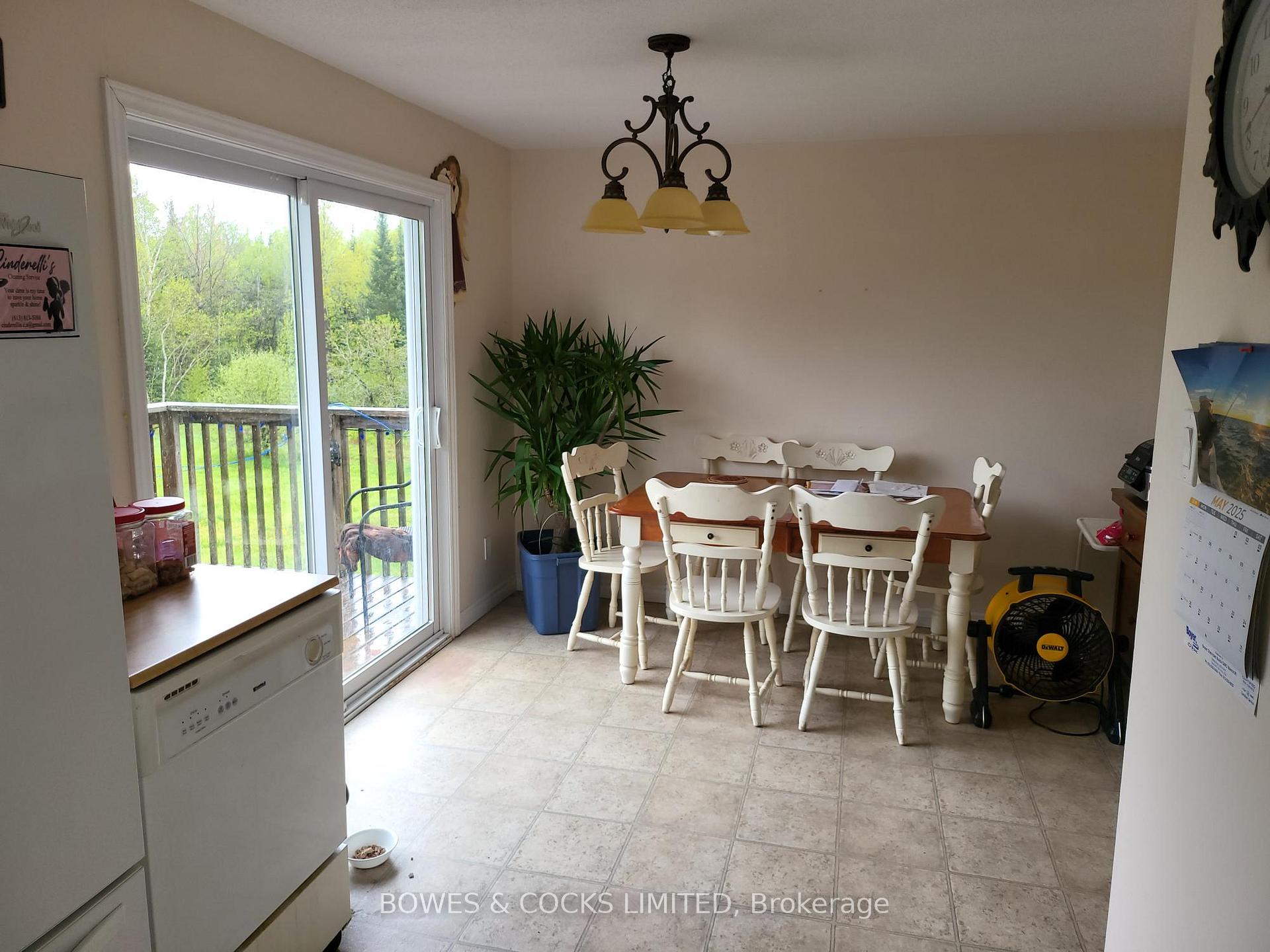 Photo 5 of 447 Frantz Road, Hastings Highlands, Wicklow Ward — HOMEH