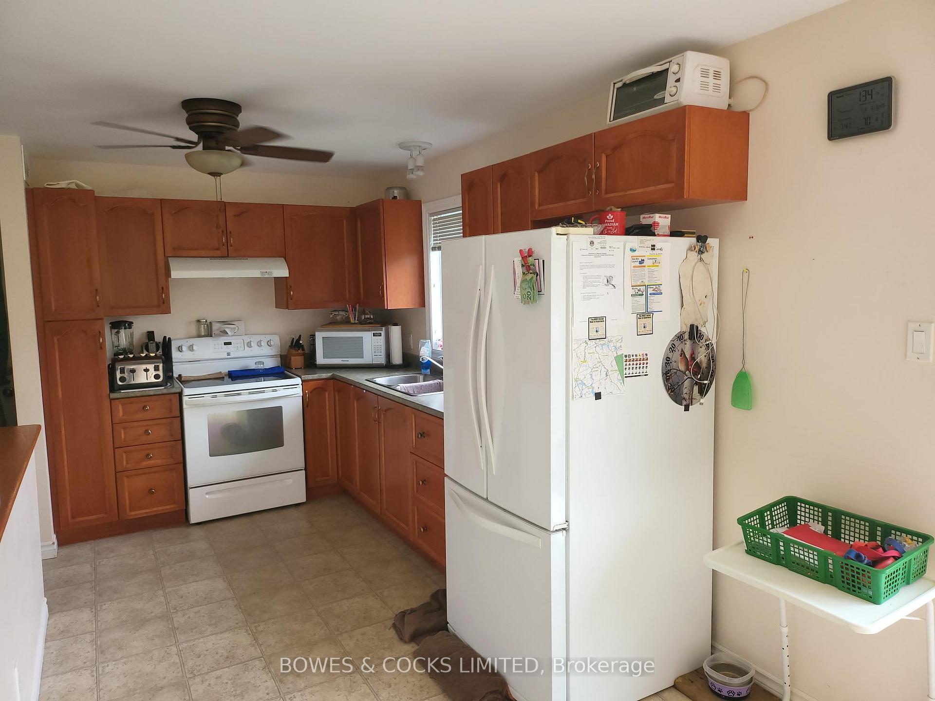 Photo 10 of 447 Frantz Road, Hastings Highlands, Wicklow Ward — HOMEH