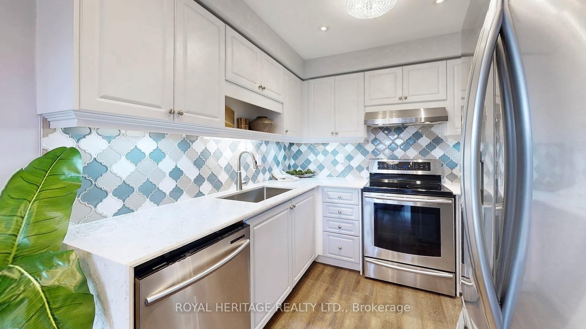 Photo 14 of 3 Frank Johnston Road, Caledon, Bolton West — HOMEH