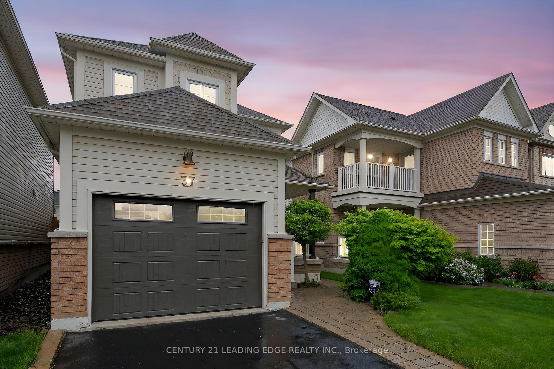 Photo 22 of 37 Steamer Drive, Whitby, Port Whitby — HOMEH