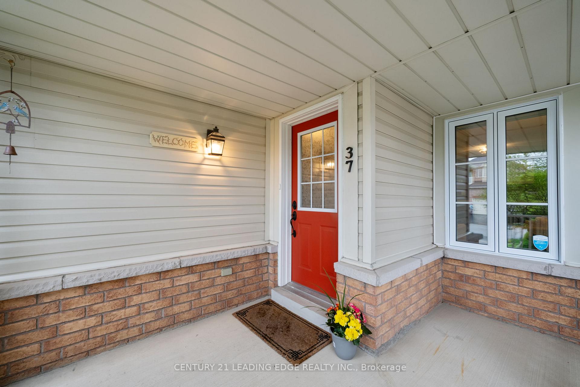 Photo 26 of 37 Steamer Drive, Whitby, Port Whitby — HOMEH