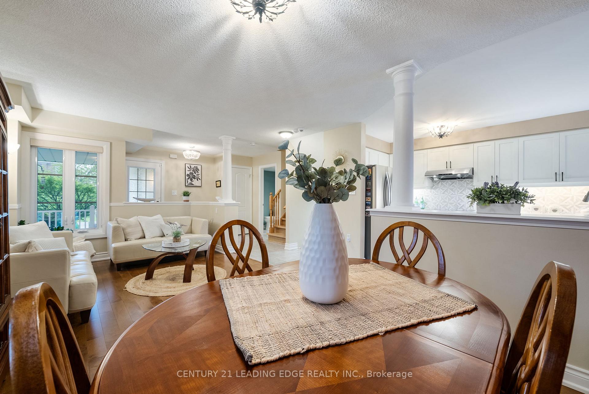 Photo 17 of 37 Steamer Drive, Whitby, Port Whitby — HOMEH