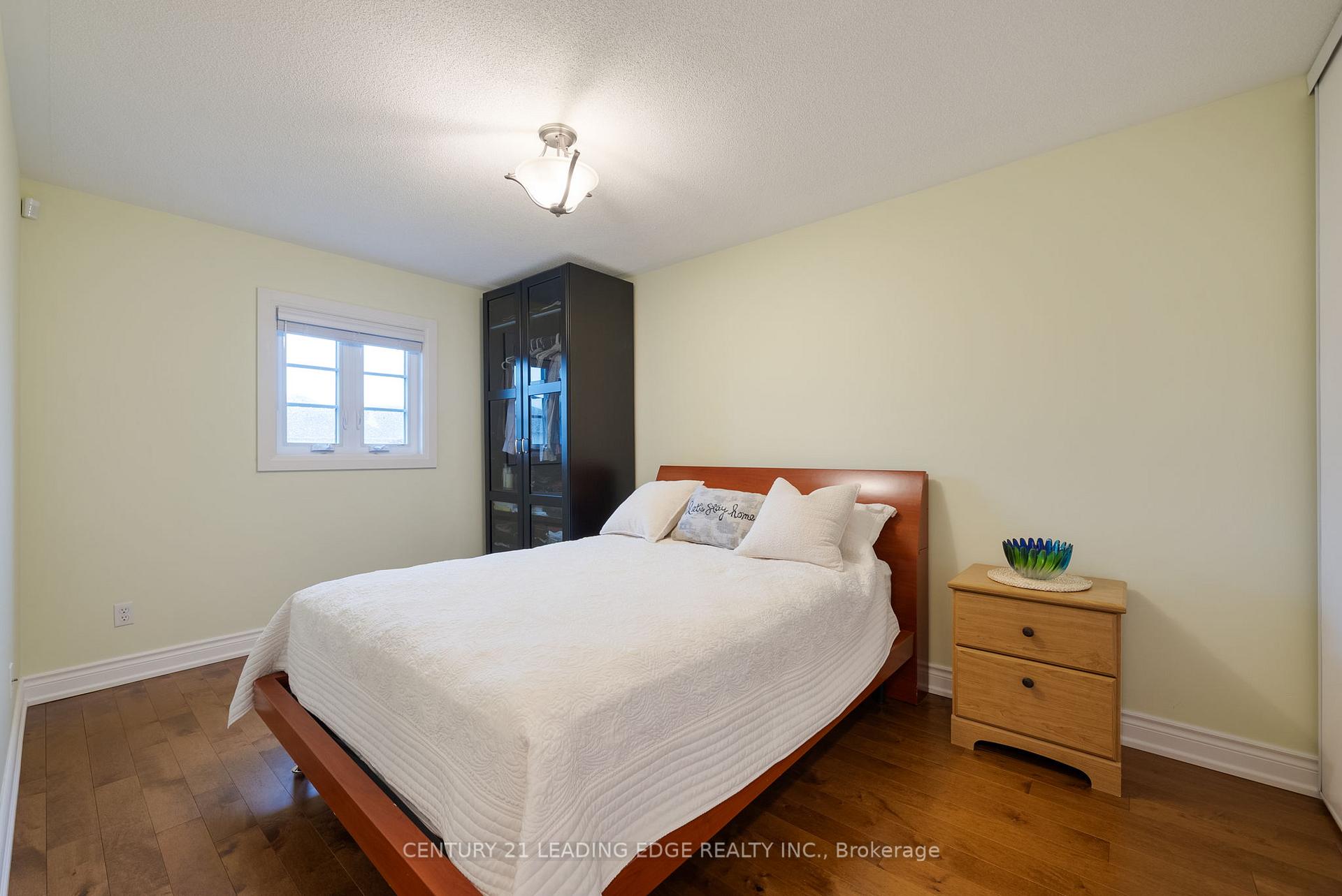 Photo 48 of 37 Steamer Drive, Whitby, Port Whitby — HOMEH