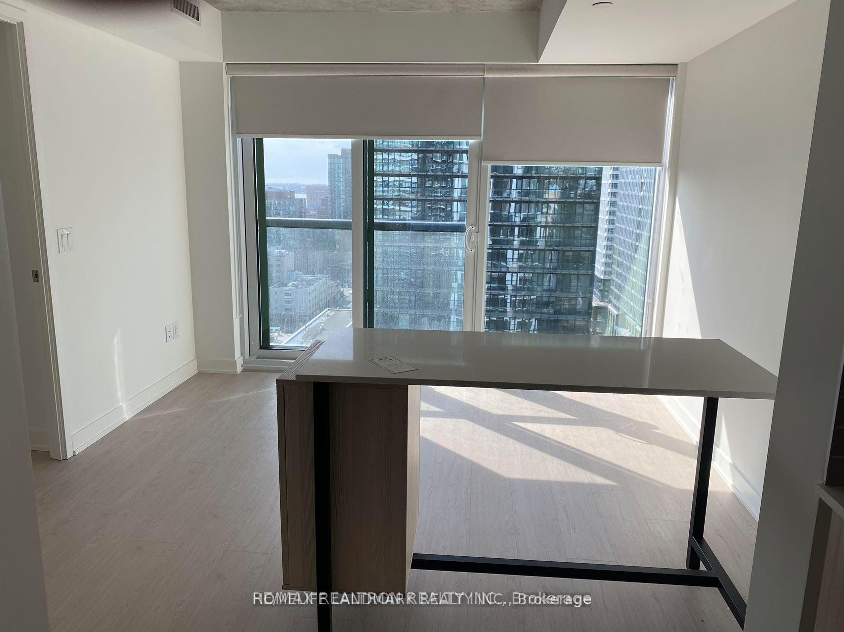 Photo 5 of Unit 2002, 65 Mutual Street, Toronto, Church-Yonge Corridor — HOMEH