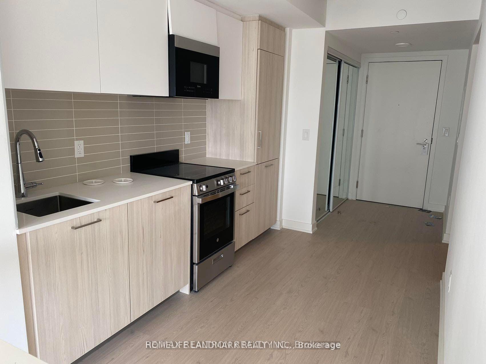 Photo 7 of Unit 2002, 65 Mutual Street, Toronto, Church-Yonge Corridor — HOMEH