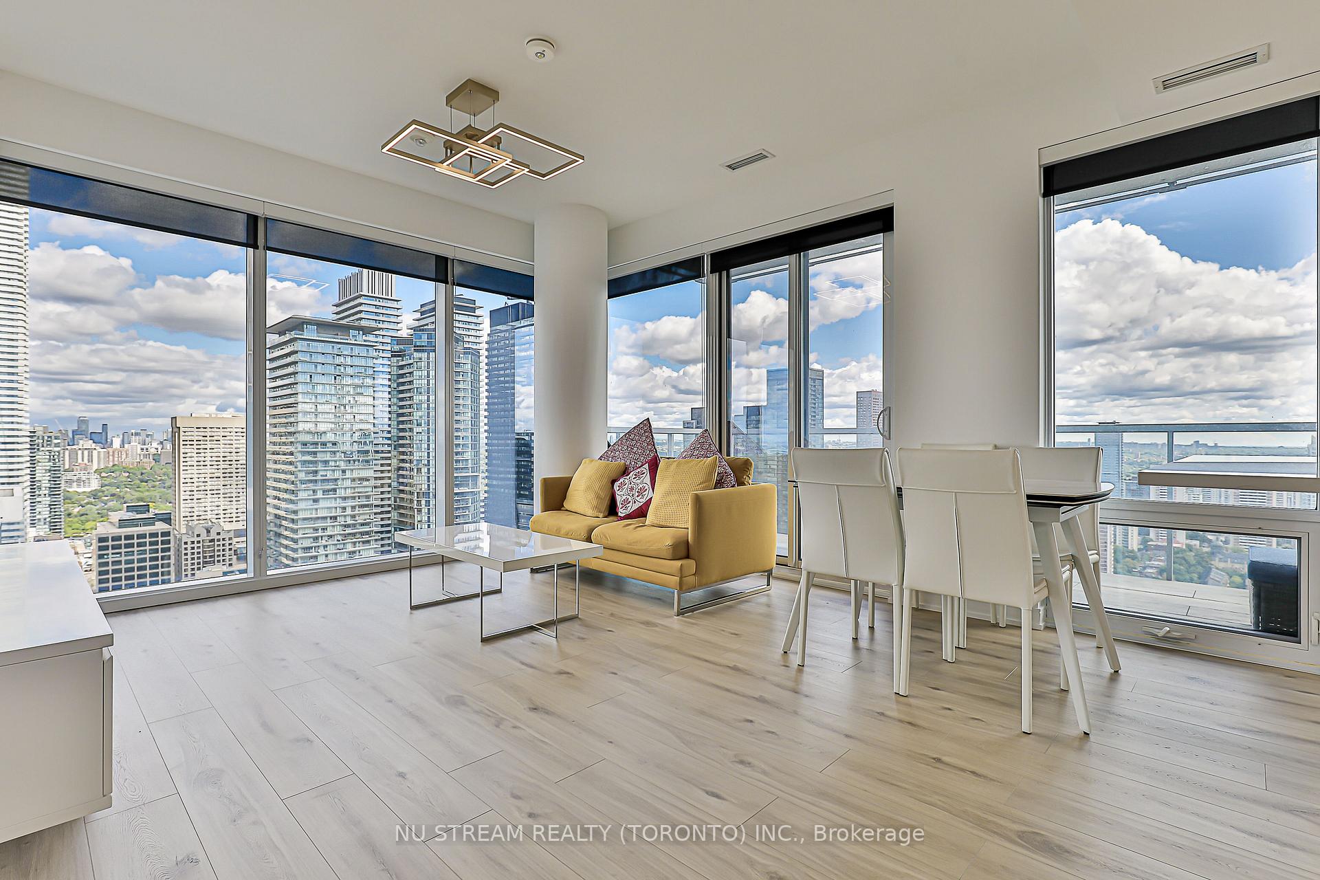 Photo 19 of Unit 4202, 3 Gloucester Street, Toronto, Church-Yonge Corridor — HOMEH