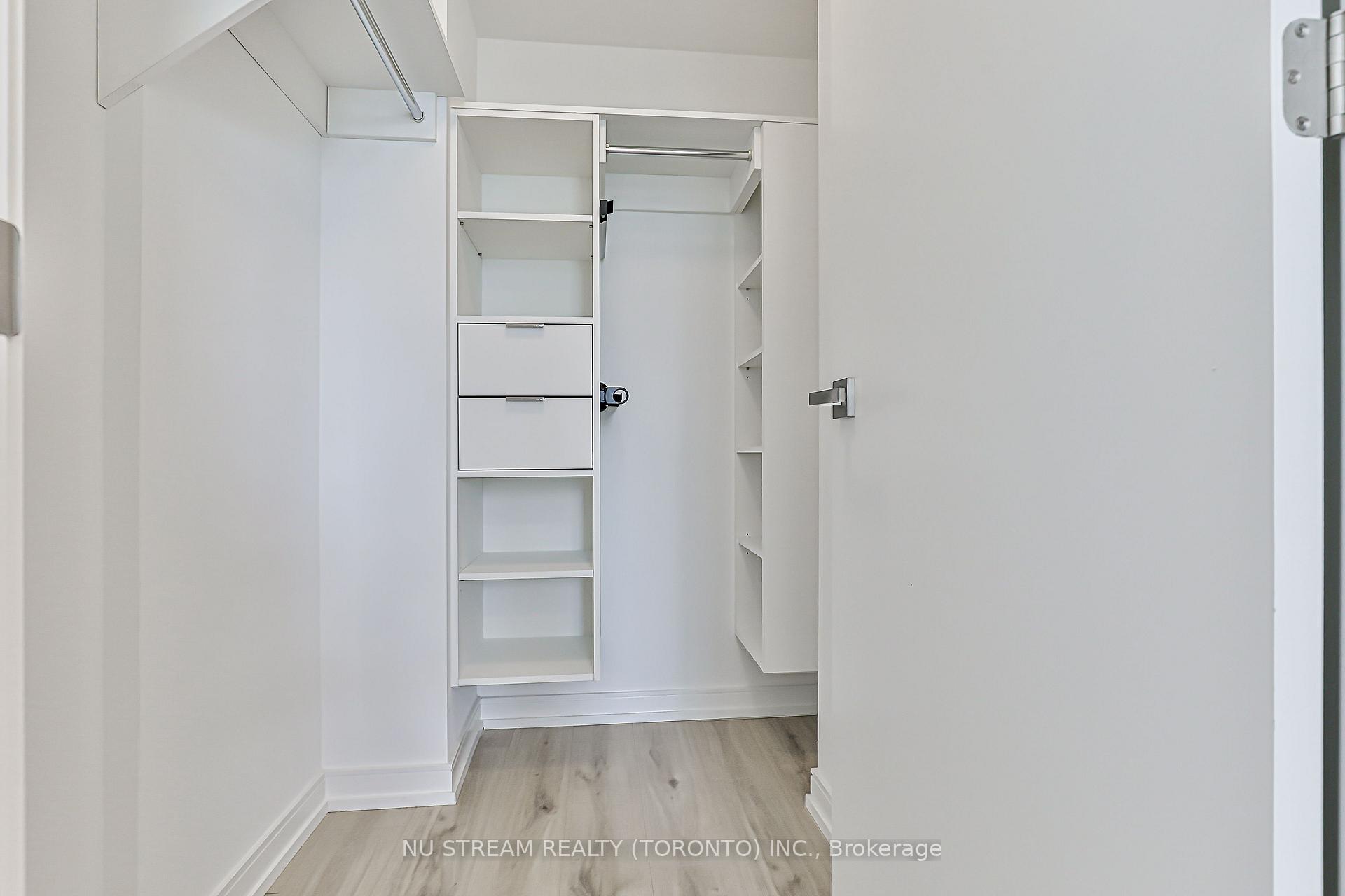 Photo 49 of Unit 4202, 3 Gloucester Street, Toronto, Church-Yonge Corridor — HOMEH