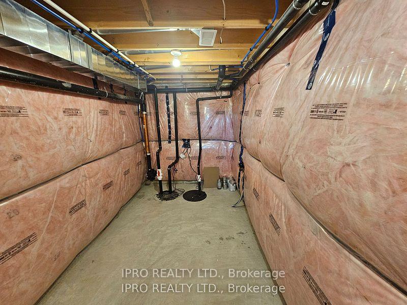 Photo 19 of Unit 9, 77 Diana Avenue, Brantford — HOMEH