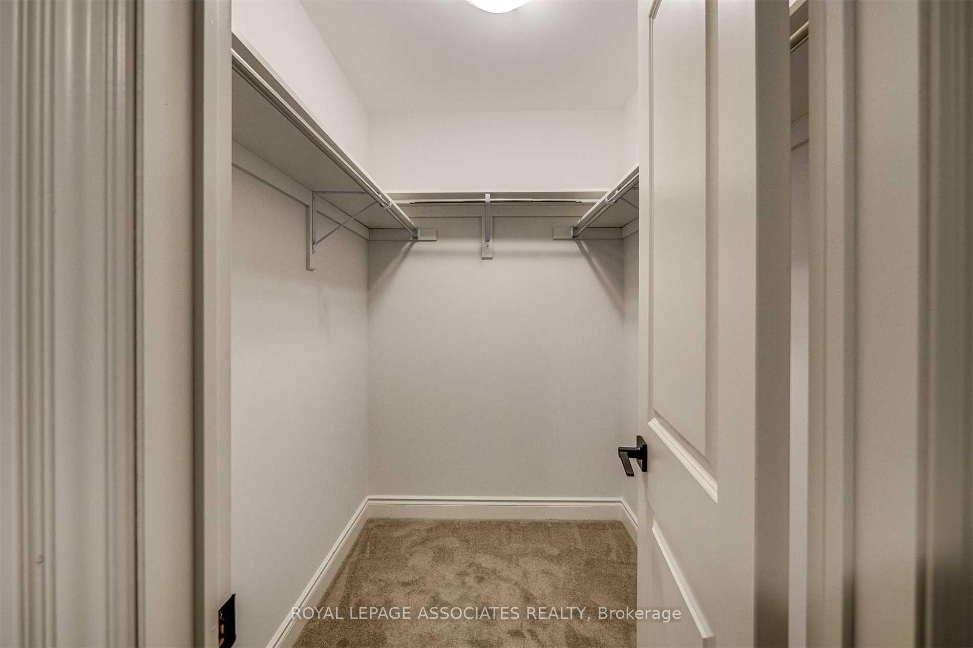 Photo 28 of 16 Ballinger Way, Uxbridge — HOMEH