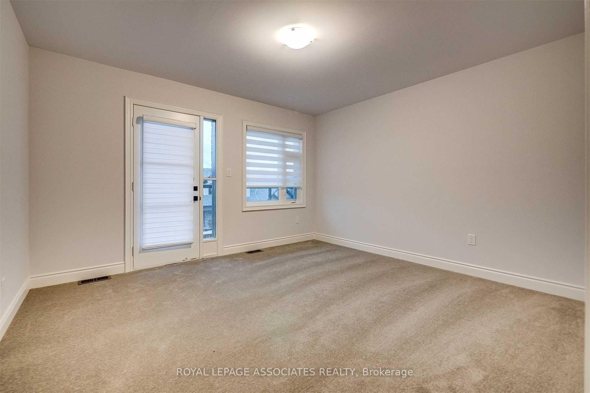 Photo 27 of 16 Ballinger Way, Uxbridge — HOMEH