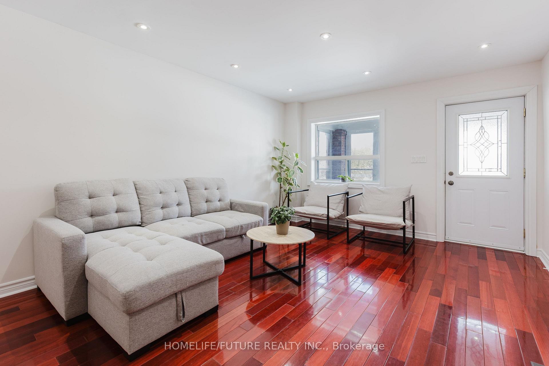 Photo 3 of 58 Sibley Avenue, Toronto, Crescent Town — HOMEH