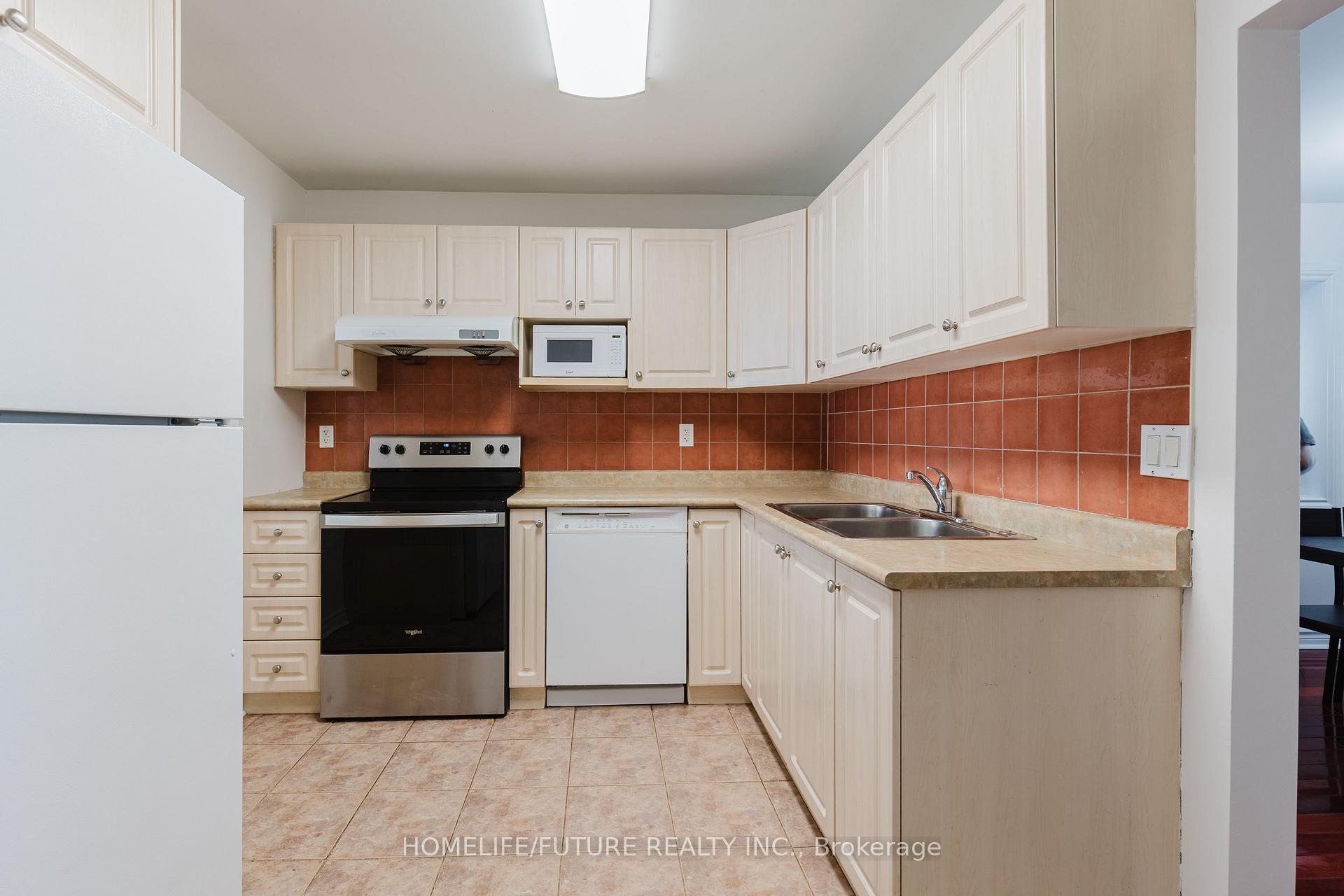 Photo 14 of 58 Sibley Avenue, Toronto, Crescent Town — HOMEH