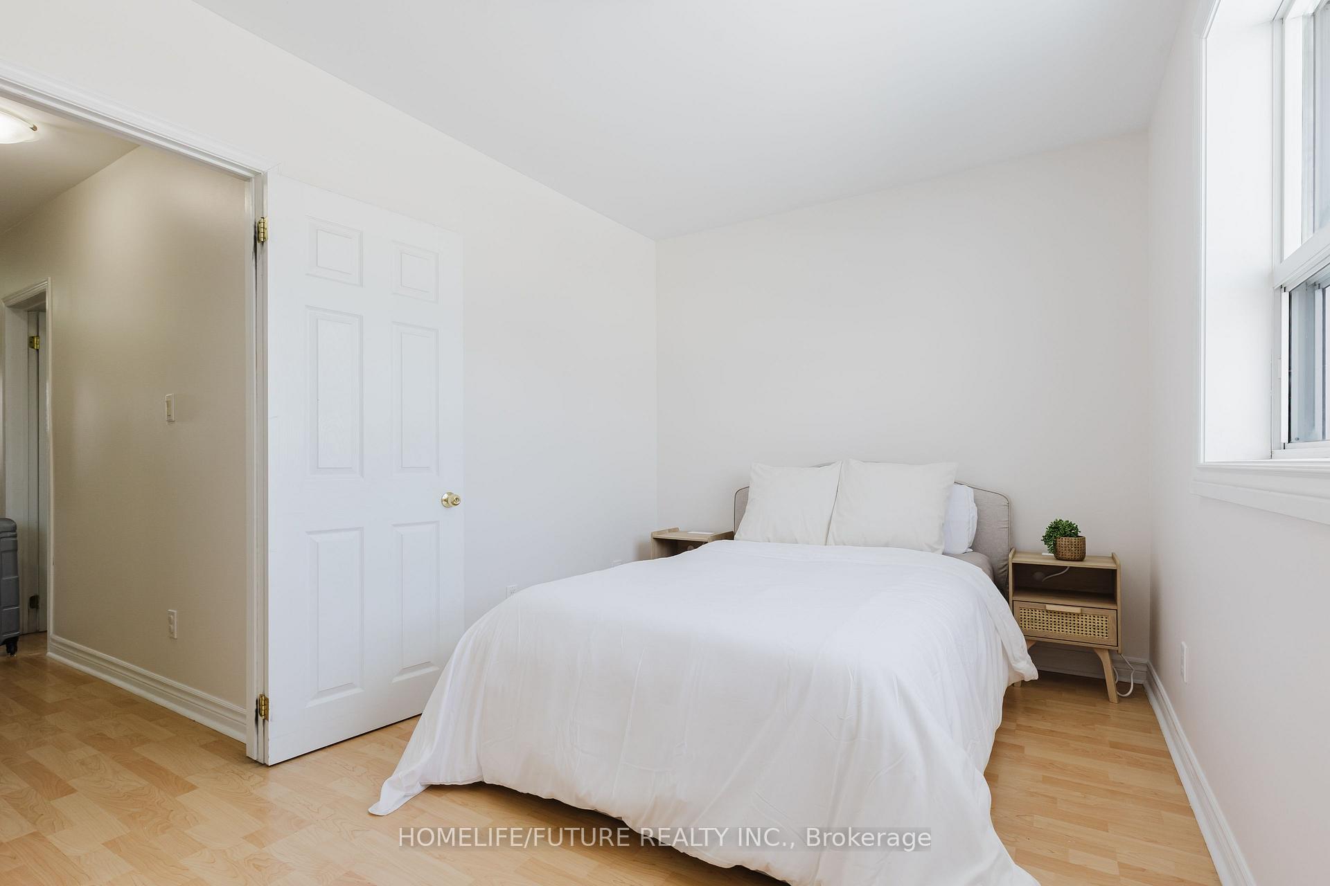 Photo 13 of 58 Sibley Avenue, Toronto, Crescent Town — HOMEH