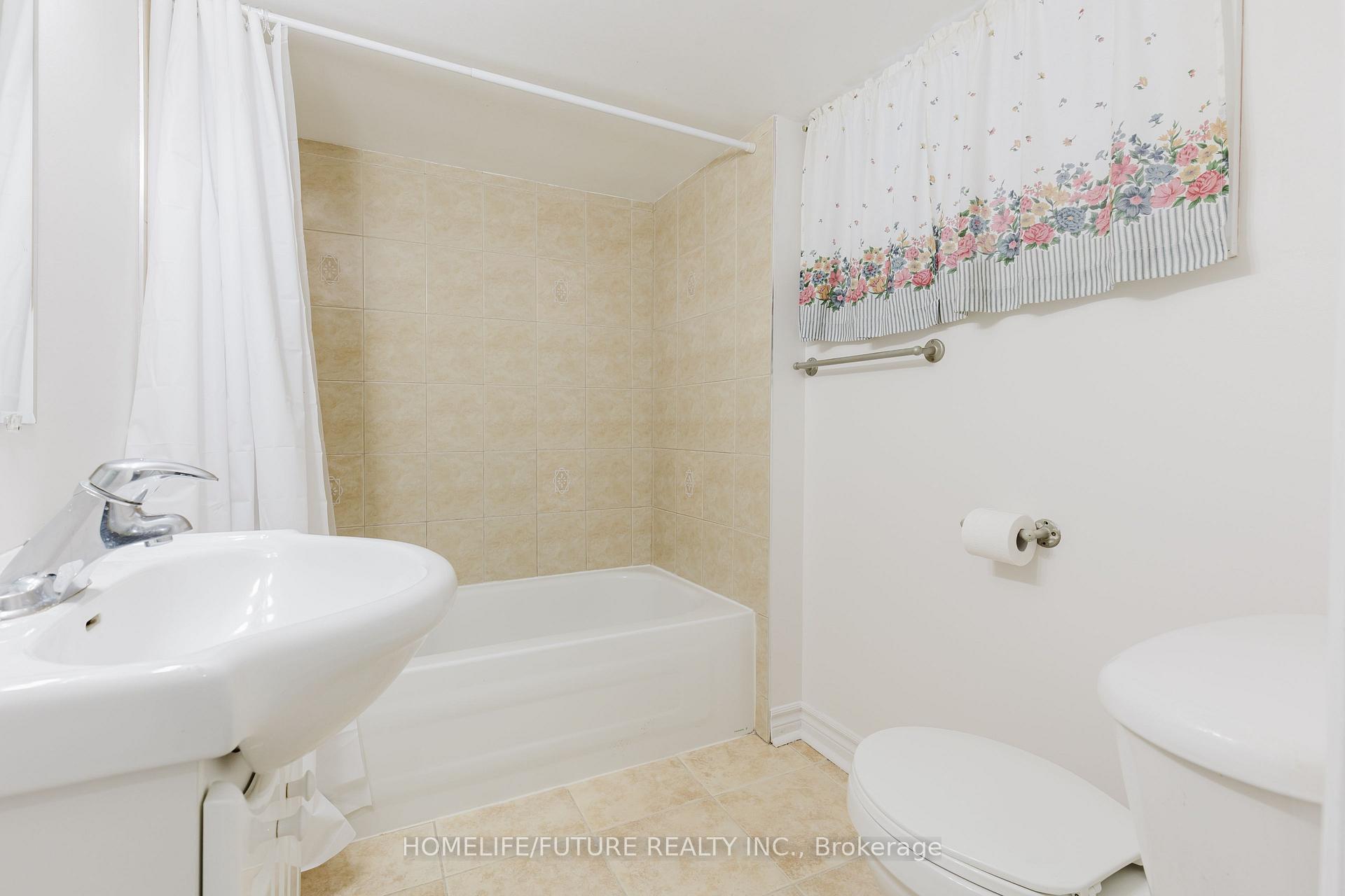 Photo 18 of 58 Sibley Avenue, Toronto, Crescent Town — HOMEH
