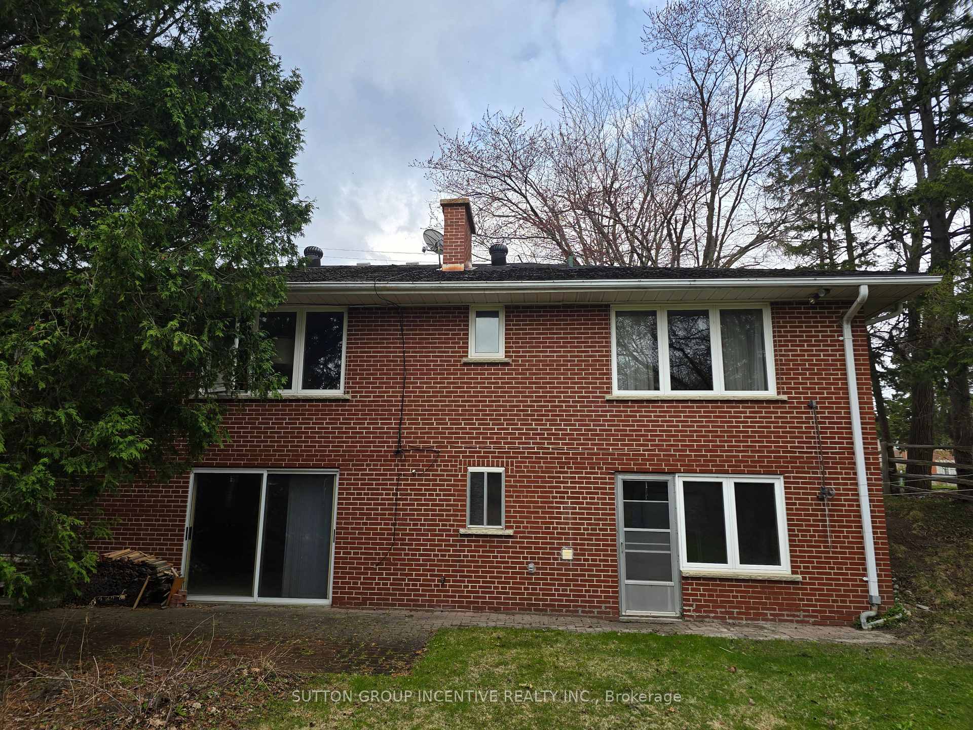 Photo 7 of 9947 Woodbine Avenue, Markham, Devil's Elbow — HOMEH