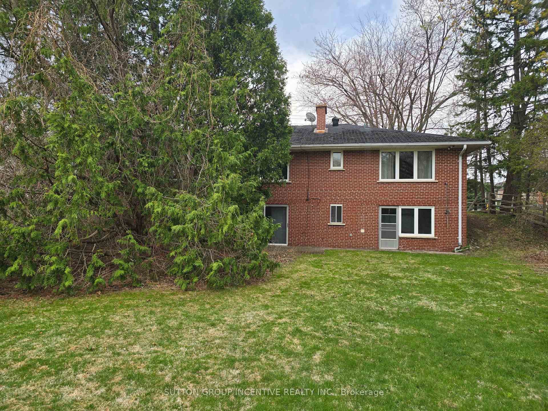 Photo 10 of 9947 Woodbine Avenue, Markham, Devil's Elbow — HOMEH