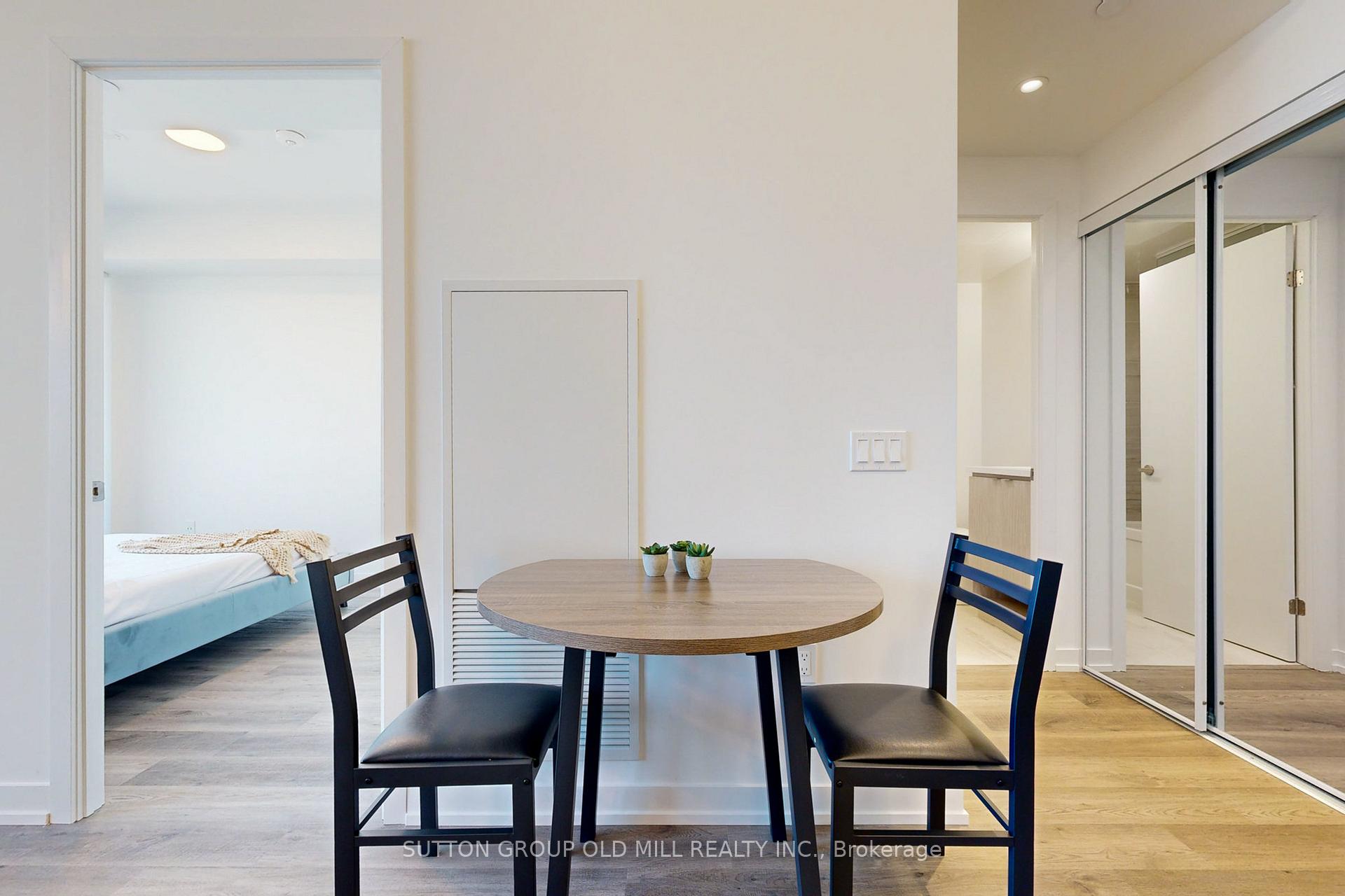 Photo 5 of Unit 6807, 55 Cooper Street, Toronto, Waterfront Communities — HOMEH