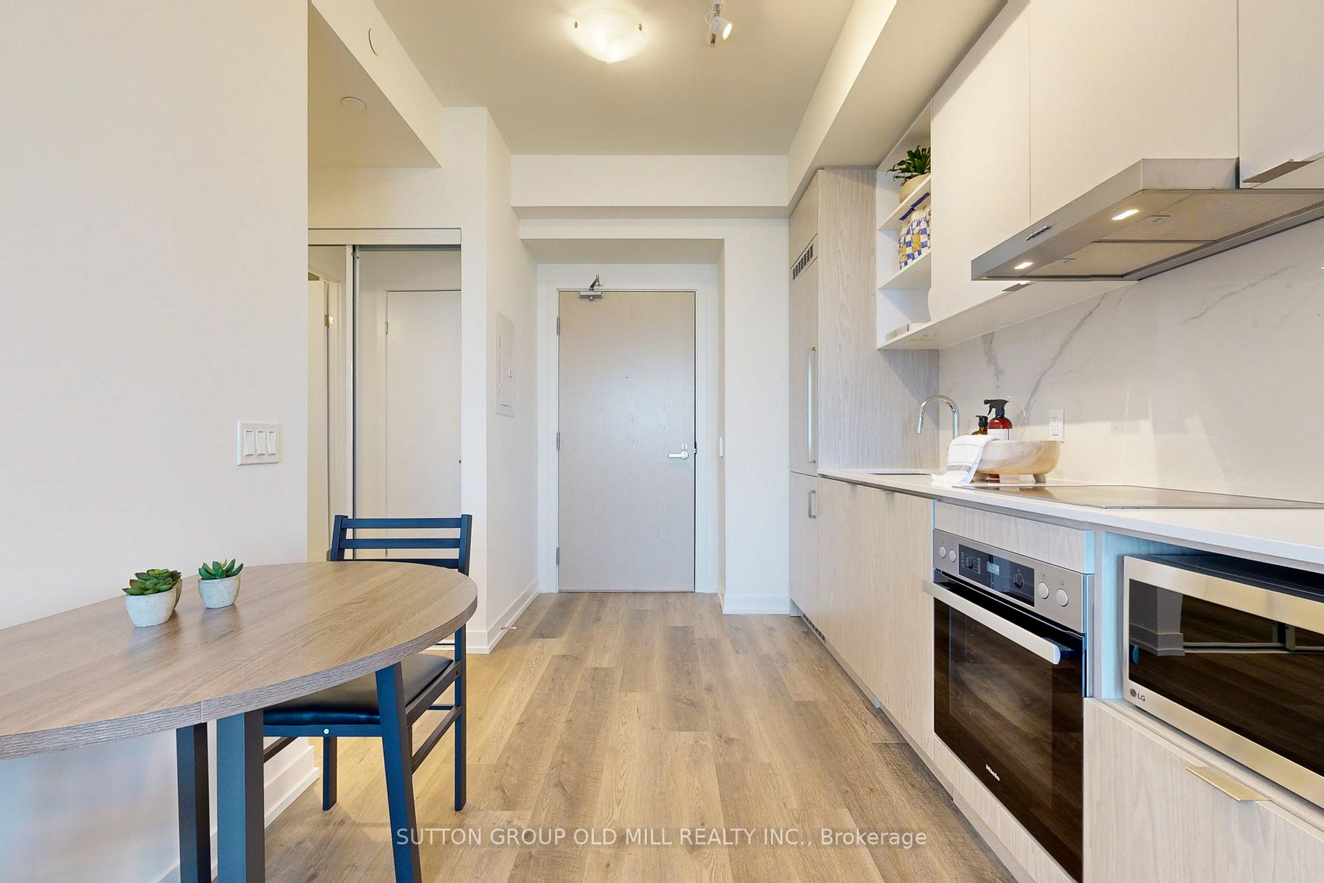 Photo 11 of Unit 6807, 55 Cooper Street, Toronto, Waterfront Communities — HOMEH