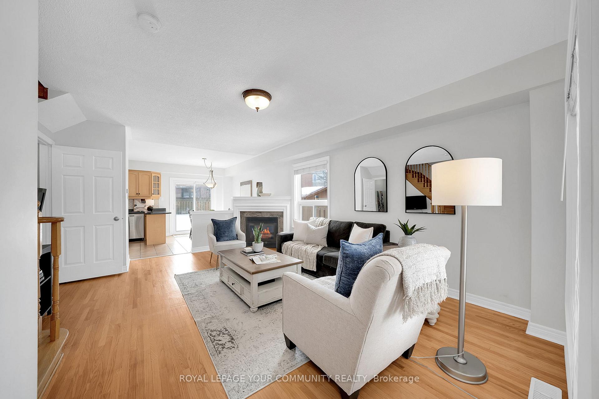 Photo 5 of 26 Coolspring Crescent, Caledon, Bolton East — HOMEH