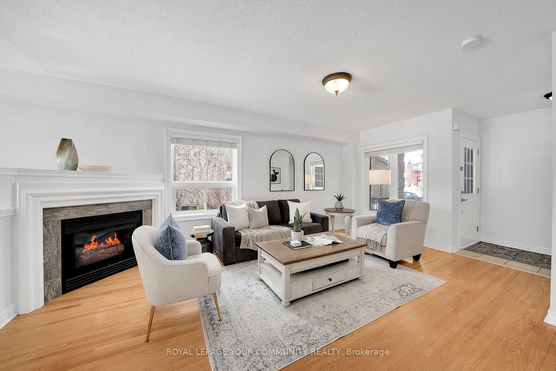 Photo 4 of 26 Coolspring Crescent, Caledon, Bolton East — HOMEH