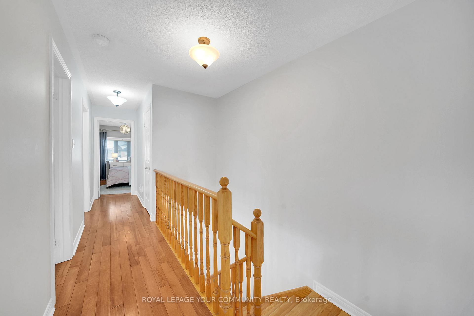 Photo 17 of 26 Coolspring Crescent, Caledon, Bolton East — HOMEH