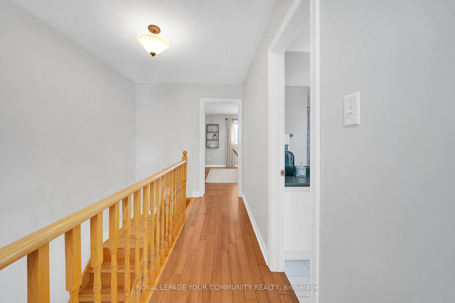 Photo 2 of 26 Coolspring Crescent, Caledon, Bolton East — HOMEH