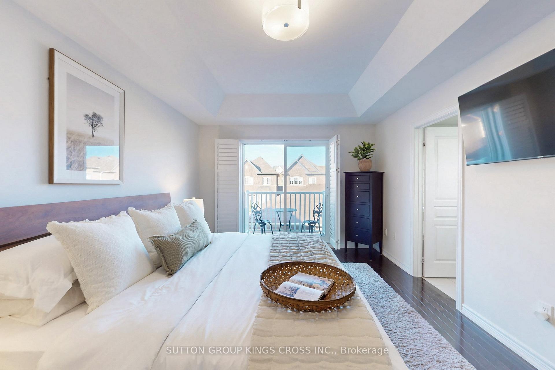 Photo 22 of 207 Barons Street, Vaughan, Kleinburg — HOMEH
