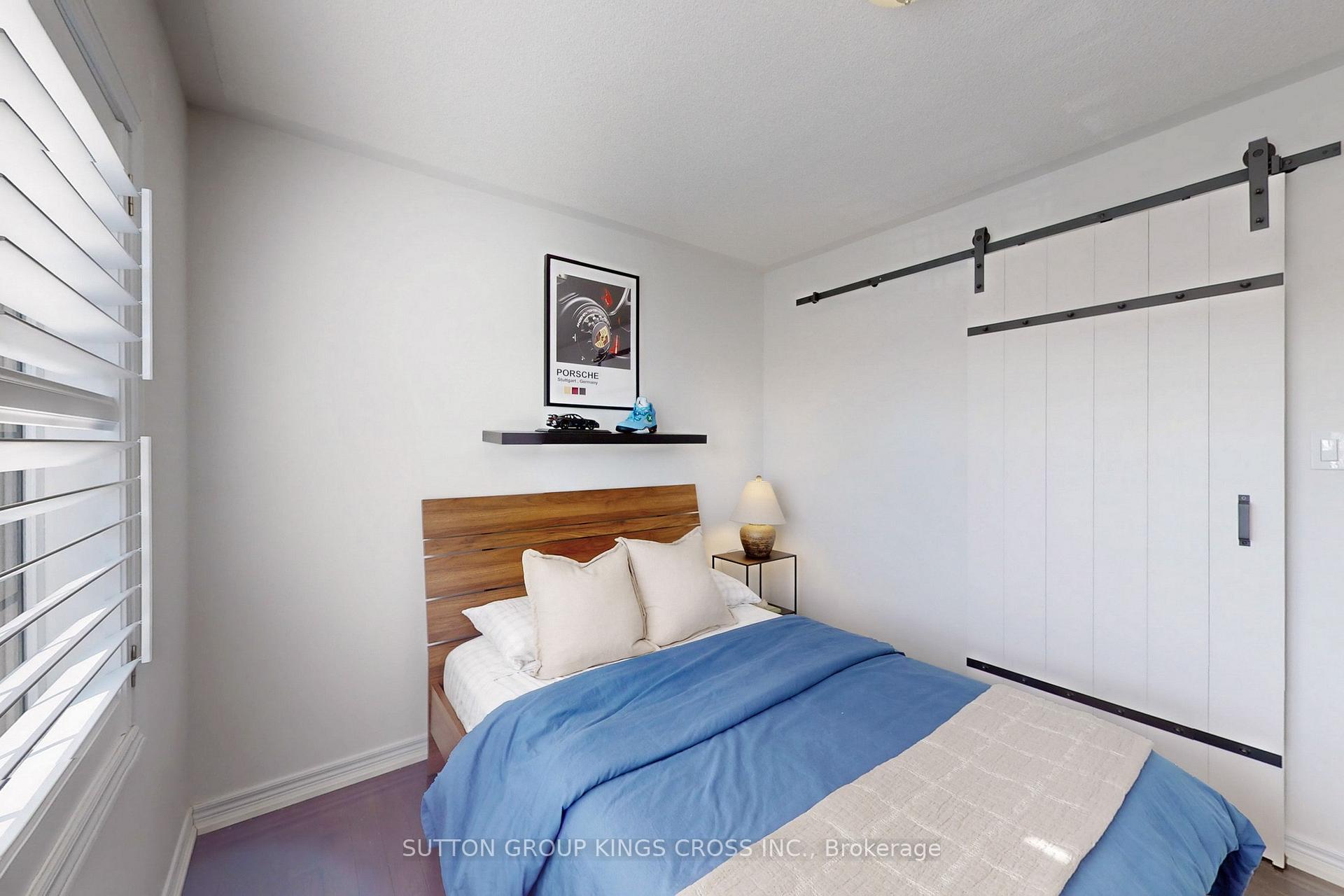 Photo 23 of 207 Barons Street, Vaughan, Kleinburg — HOMEH