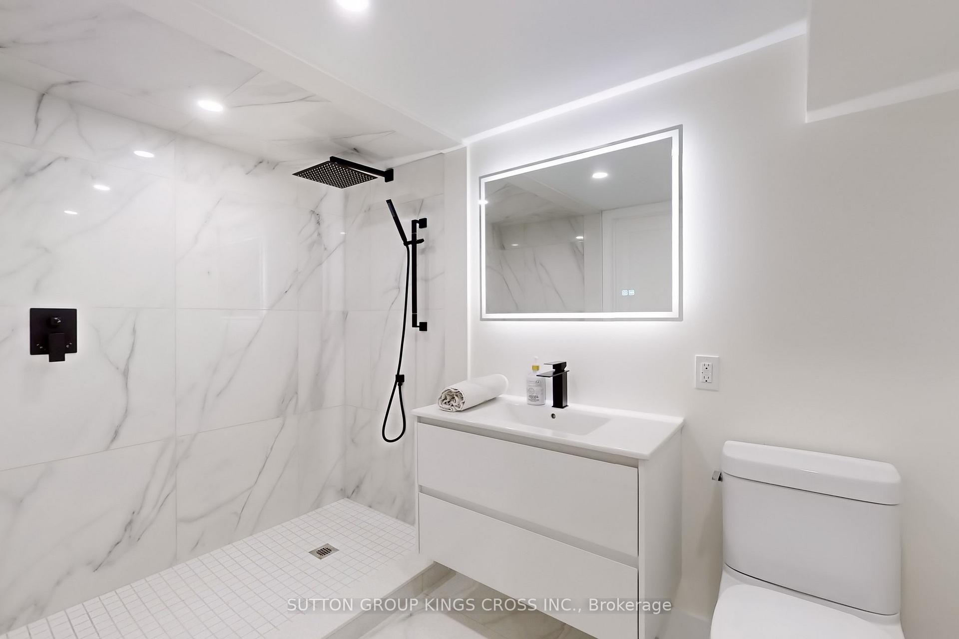 Photo 32 of 207 Barons Street, Vaughan, Kleinburg — HOMEH