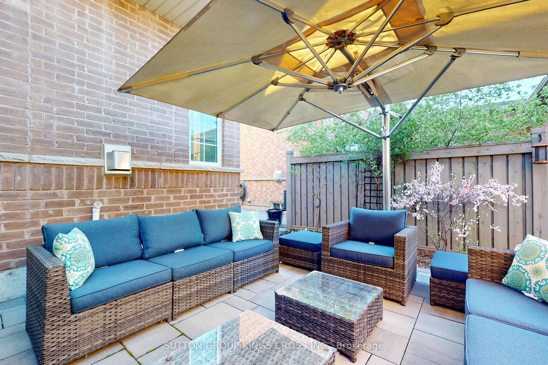 Photo 42 of 207 Barons Street, Vaughan, Kleinburg — HOMEH
