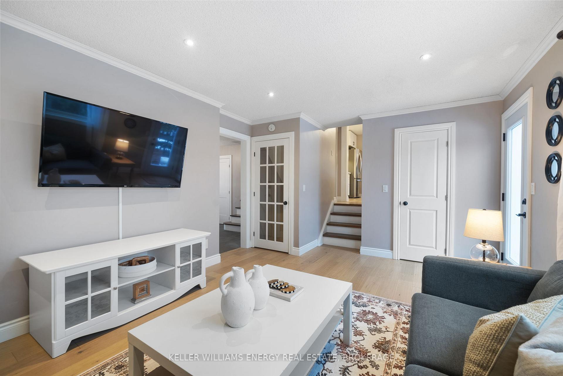 Photo 15 of 808 Fernhill Boulevard, Oshawa, Northglen — HOMEH
