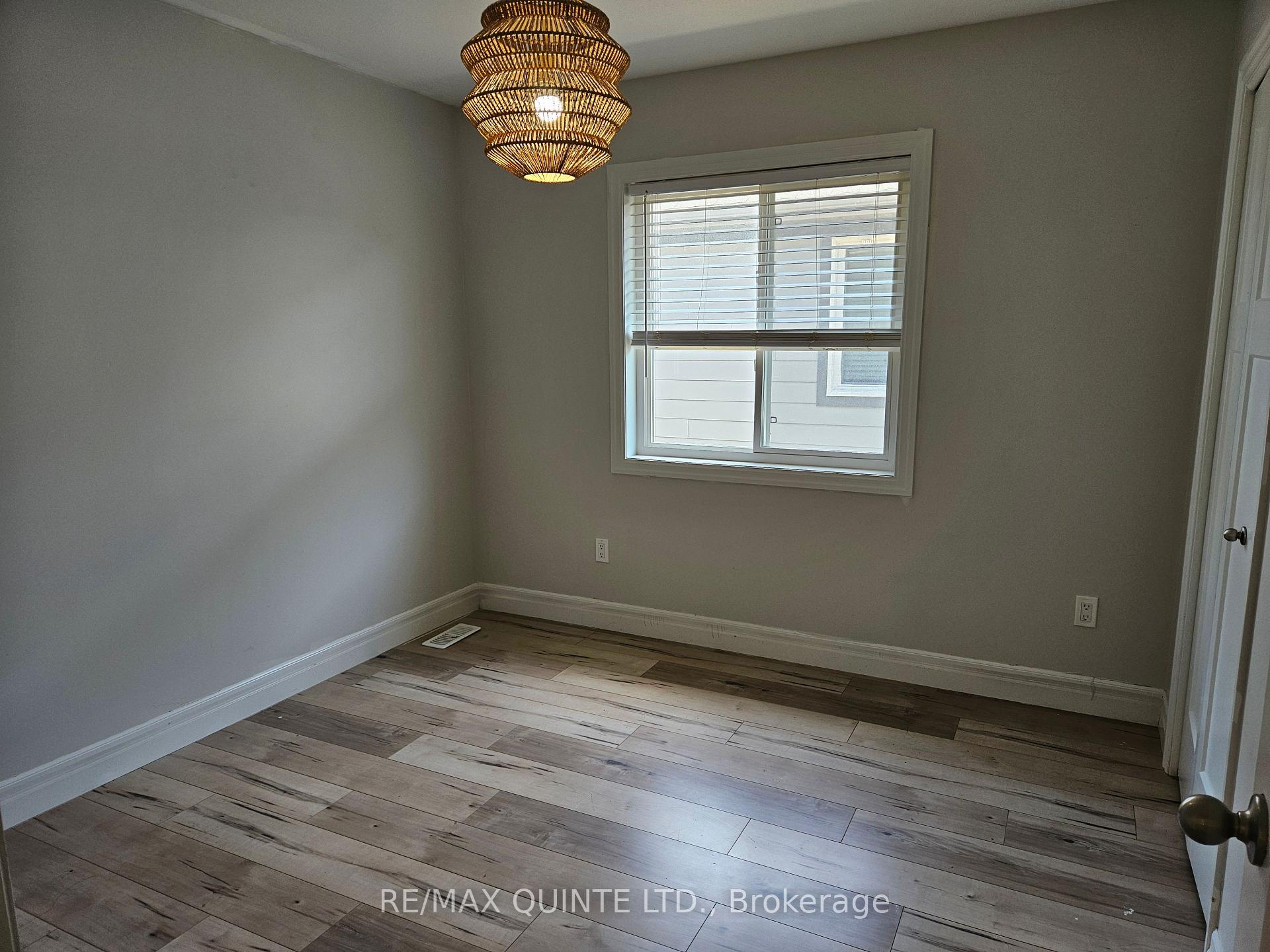 Photo 15 of 52 Mercedes Drive, Belleville, Belleville Ward — HOMEH