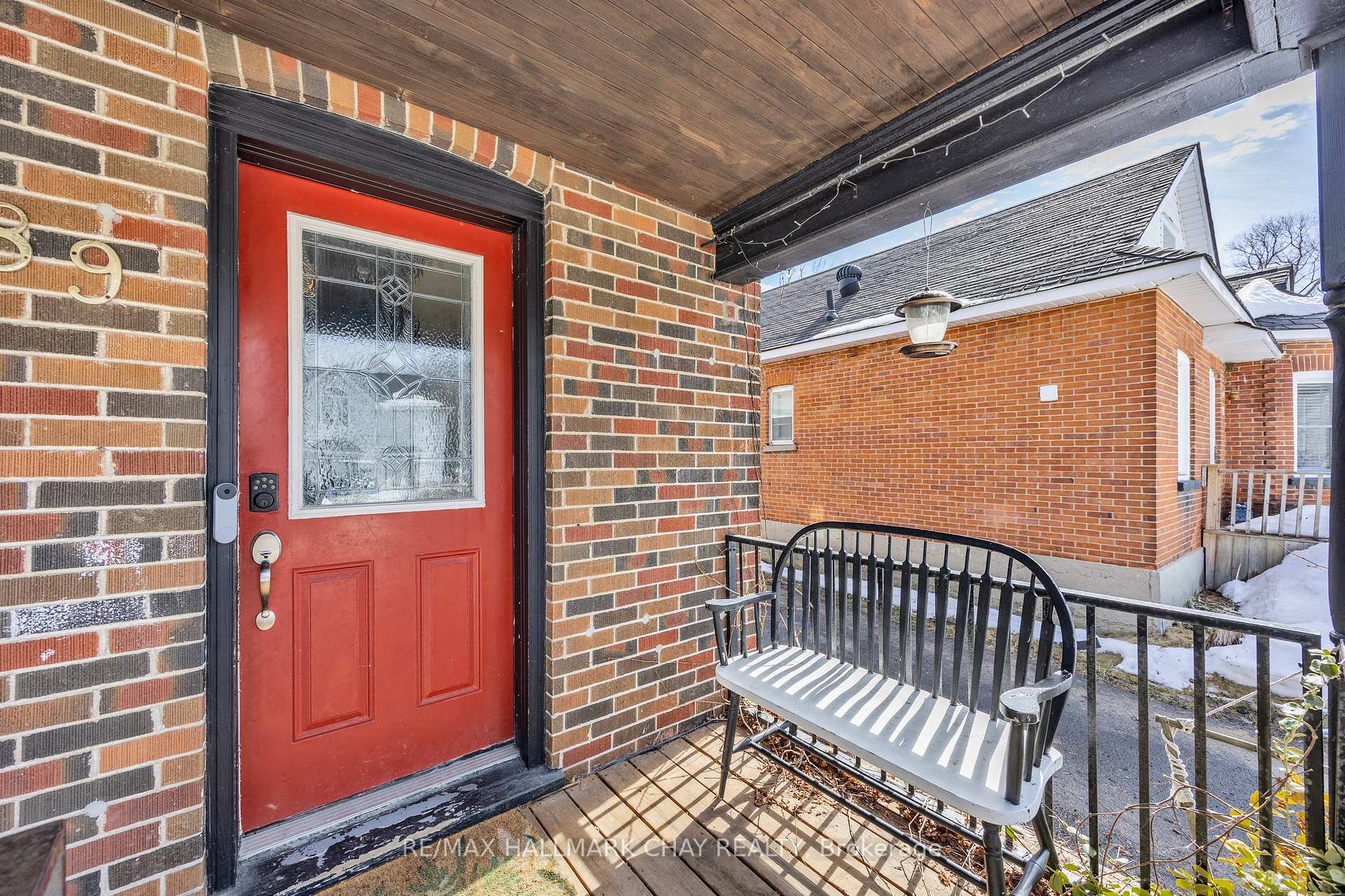 Photo 4 of 89 Sanford Street, Barrie, Lakeshore — HOMEH