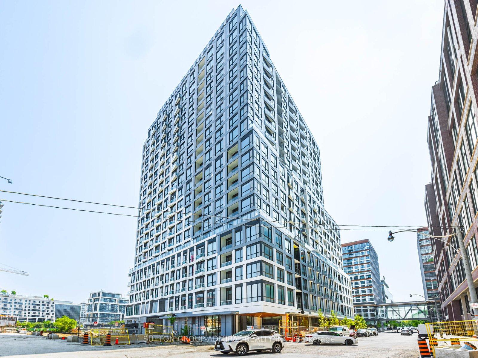 Front of Unit 1017, 15 Richardson Street