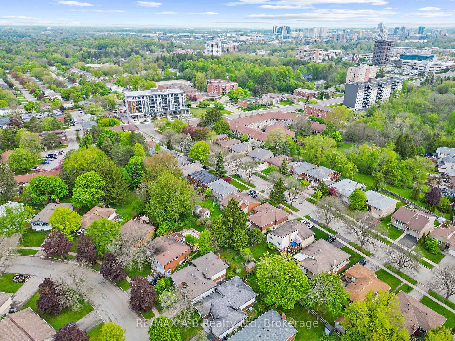 Photo 27 of 17 Mulberry Lane, Waterloo — HOMEH