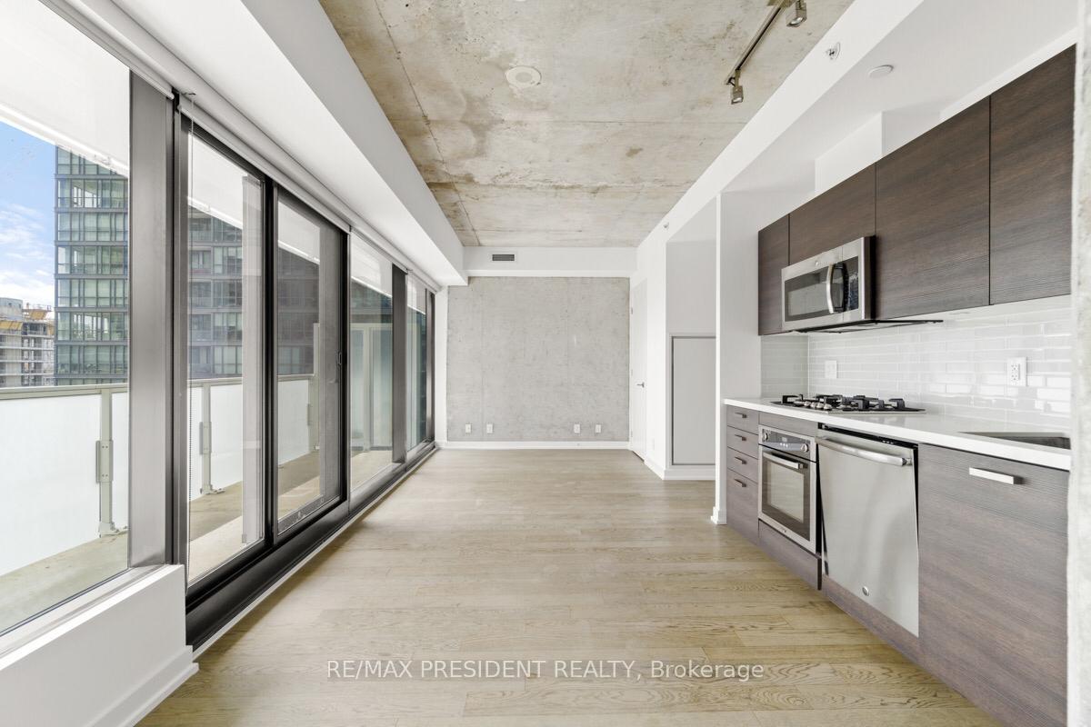 Photo 6 of Unit 1901, 11 Charlotte Street, Toronto, Waterfront Communities — HOMEH