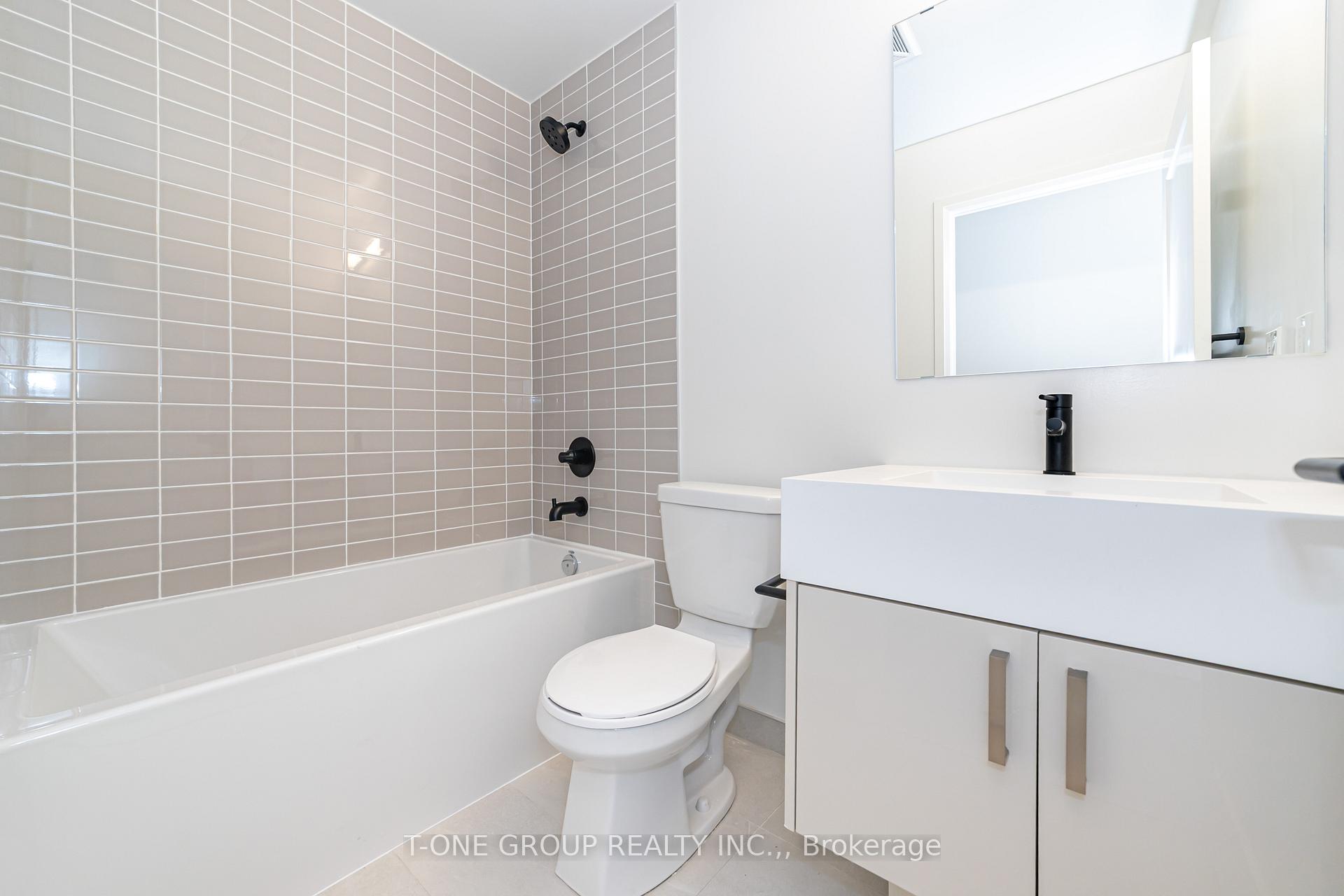 Photo 13 of Unit 2403, 280 Dundas Street W, Toronto, Kensington-Chinatown — HOMEH