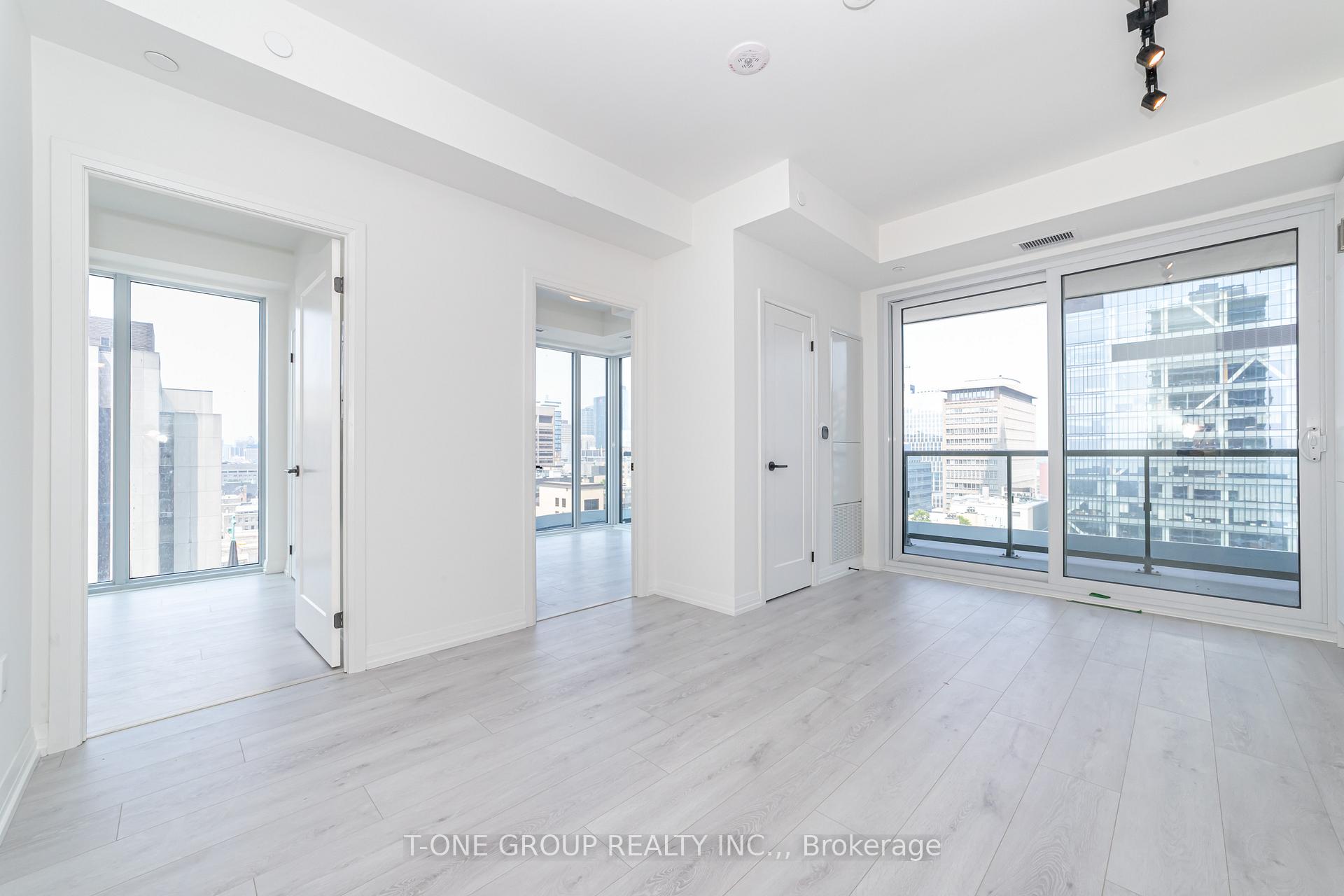 Photo 15 of Unit 2403, 280 Dundas Street W, Toronto, Kensington-Chinatown — HOMEH