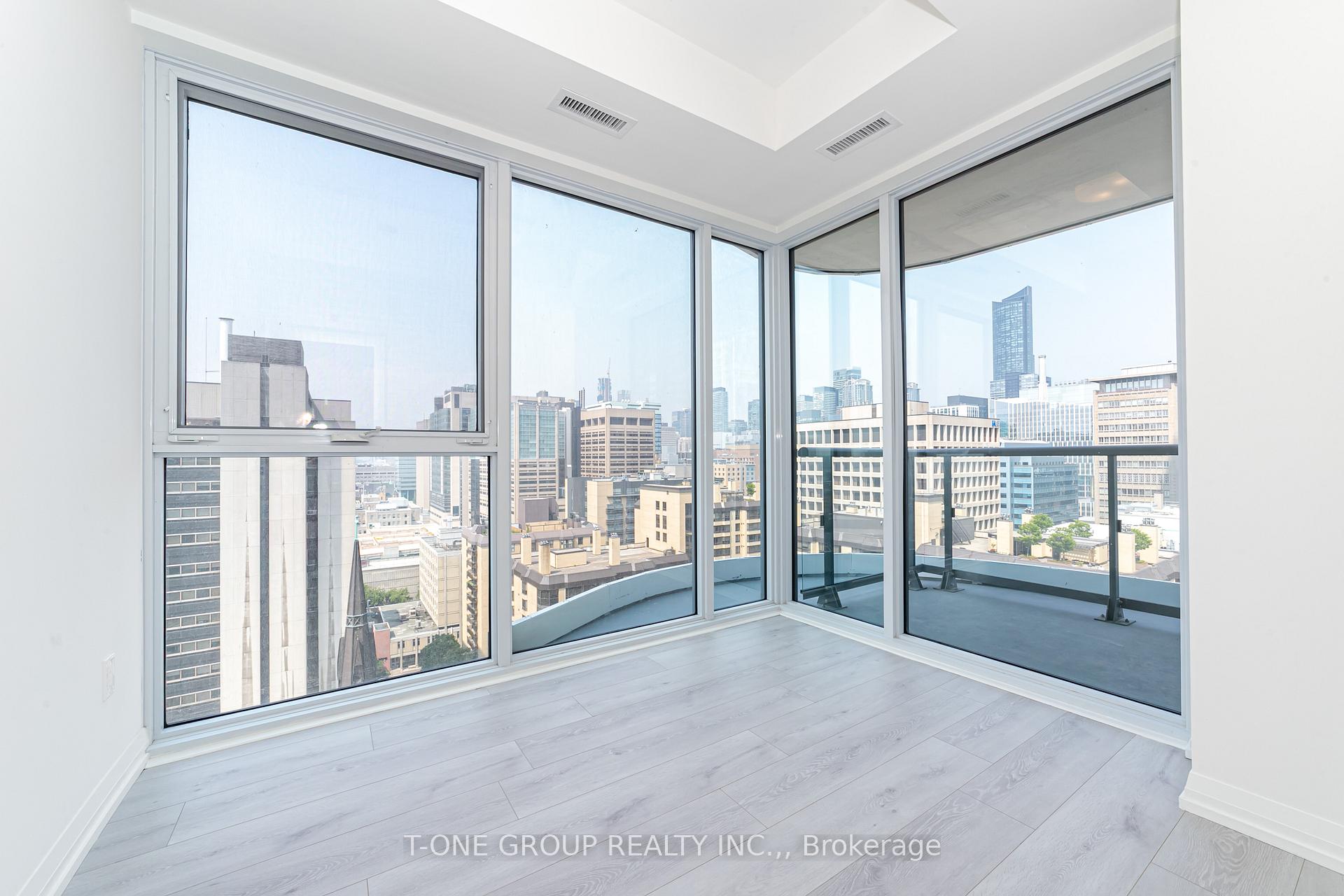Photo 7 of Unit 2403, 280 Dundas Street W, Toronto, Kensington-Chinatown — HOMEH