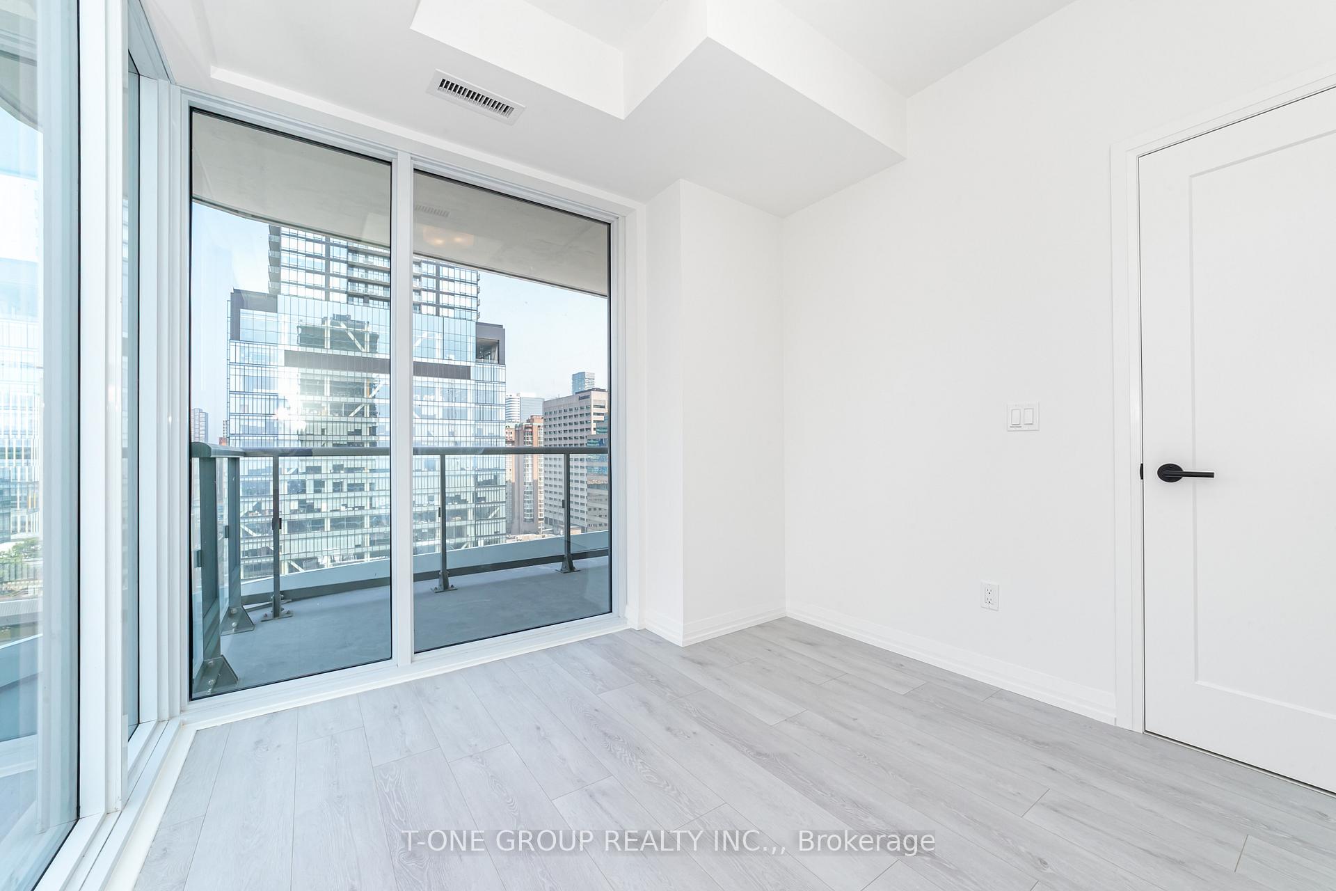 Photo 23 of Unit 2403, 280 Dundas Street W, Toronto, Kensington-Chinatown — HOMEH