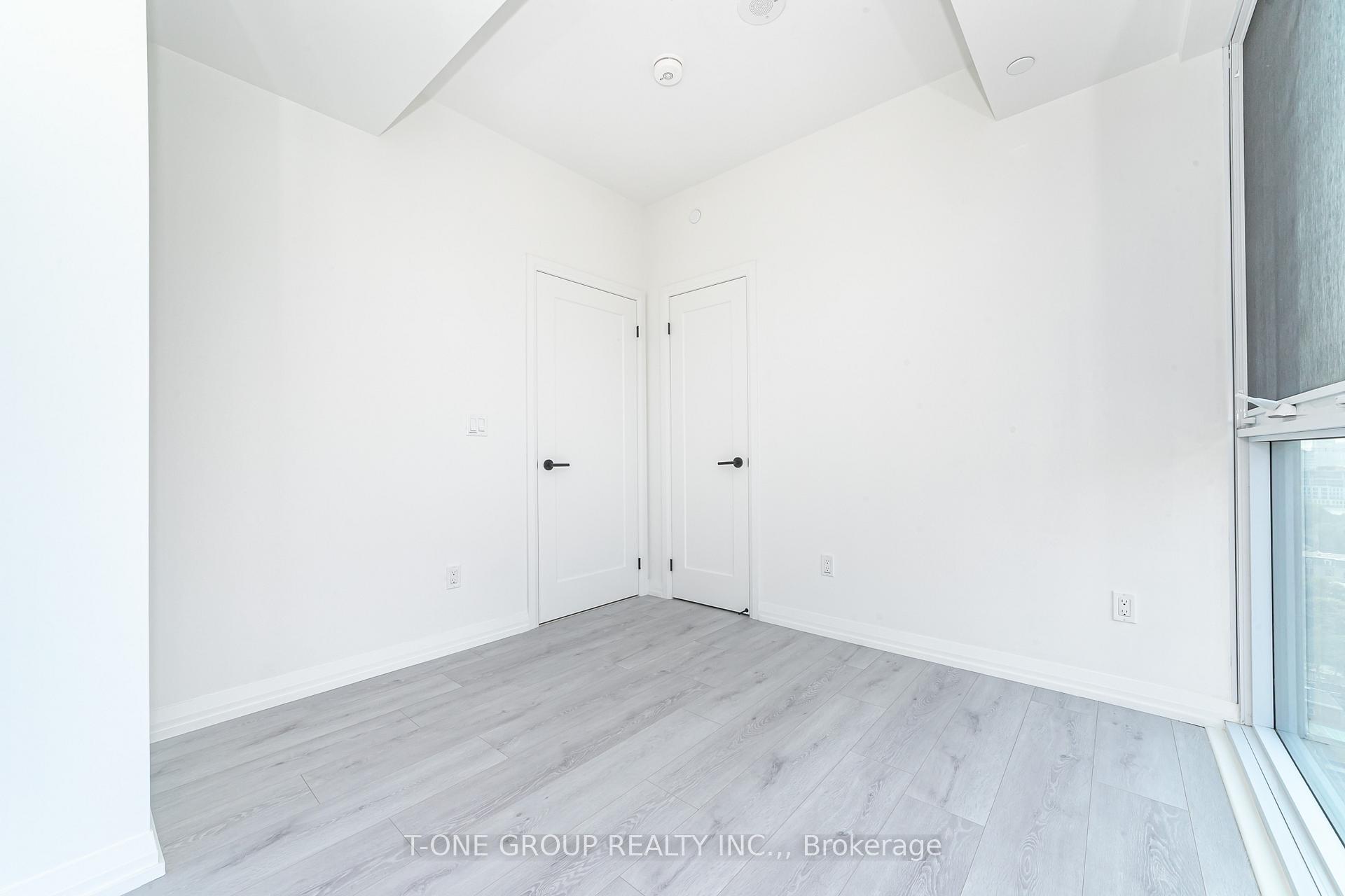 Photo 10 of Unit 2403, 280 Dundas Street W, Toronto, Kensington-Chinatown — HOMEH